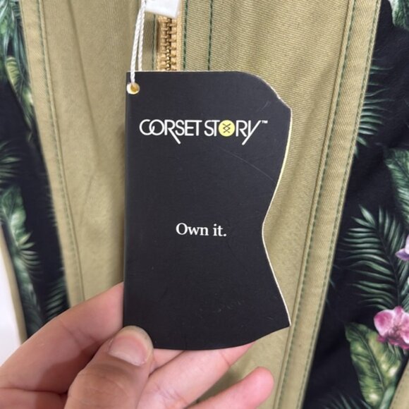 NWT Corset Story Tapestry Inspired Floral Green Zip Up Corset Top size 34” - Picture 5 of 11